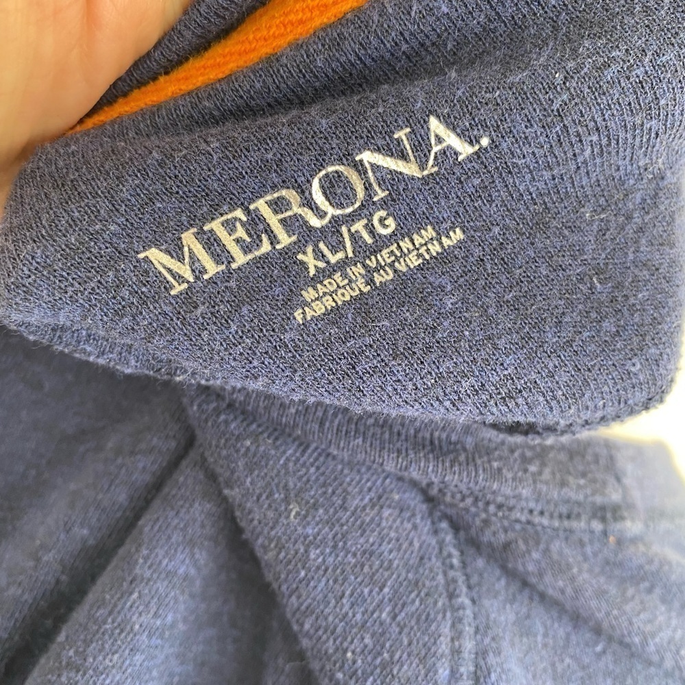 Embroidered crewneck sweater Size XL - Picture 6 of 9